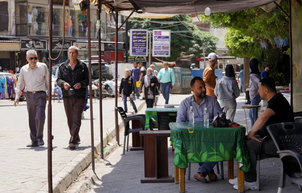 إعلان حظر التجوال في بلدتين باللاذقية عقب هجوم مسلح على مركز اتصالات020 إعلان حظر التجوال في بلدتين باللاذقية عقب هجوم مسلح على مركز اتصالات