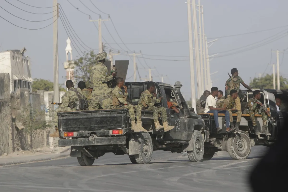 مقتل 40 مسلحا من حركة الشباب في عملية عسكرية وسط الصومال020 مقتل 40 مسلحا من حركة الشباب في عملية عسكرية وسط الصومال