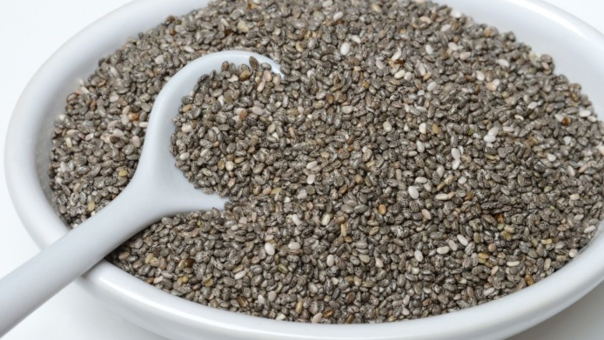 ما الكمية اليومية المثلى من بذور الشيا للمساعدة في خسارة الوزن020 ما الكمية اليومية المثلى من بذور الشيا للمساعدة في خسارة الوزن