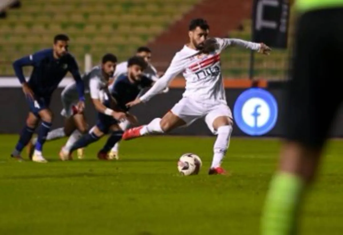 الدوري المصري: الزمالك يتمسك بالمركز الثالث بثلاثية إنبي