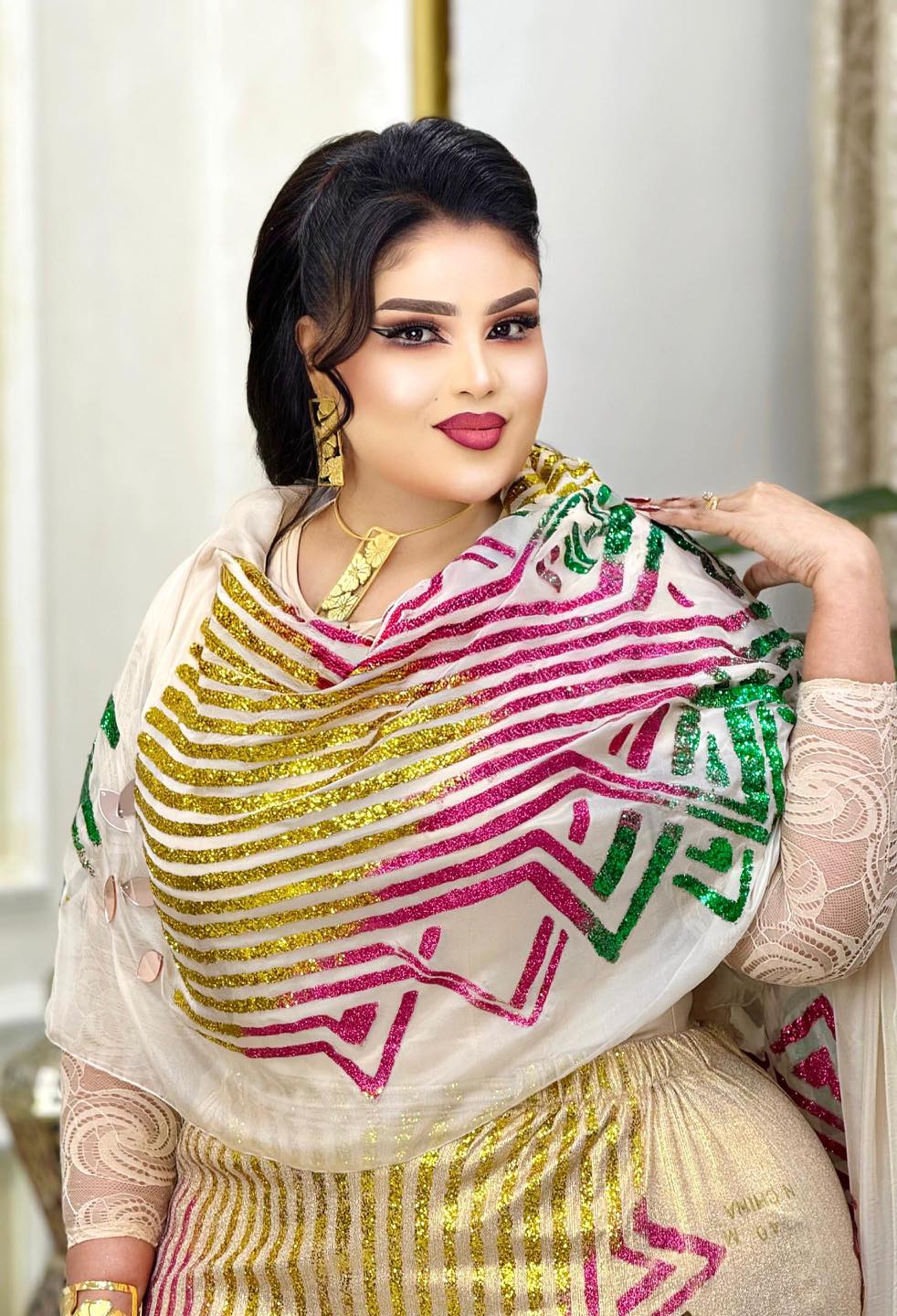 شاهد بالفيديو.. الفنانة توتة عذاب تعود لإثارة الجدل وتشعل حفل غنائي بأزياء عروس البحر وبرقصات مثيرة020 شاهد بالفيديو.. الفنانة توتة عذاب تعود لإثارة الجدل وتشعل حفل غنائي بأزياء عروس البحر وبرقصات مثيرة