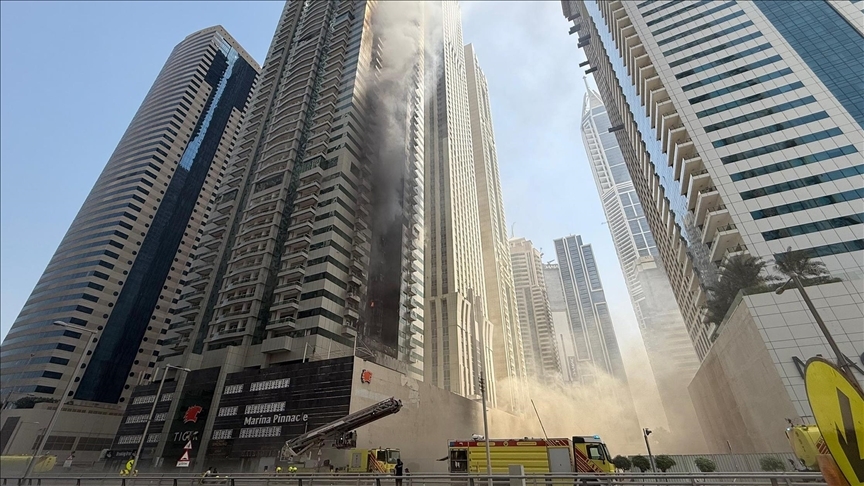3 آلاف و820 شخصا..حريق في مبنى بدبي والسلطات توضح020 3 آلاف و820 شخصا..حريق في مبنى بدبي والسلطات توضح