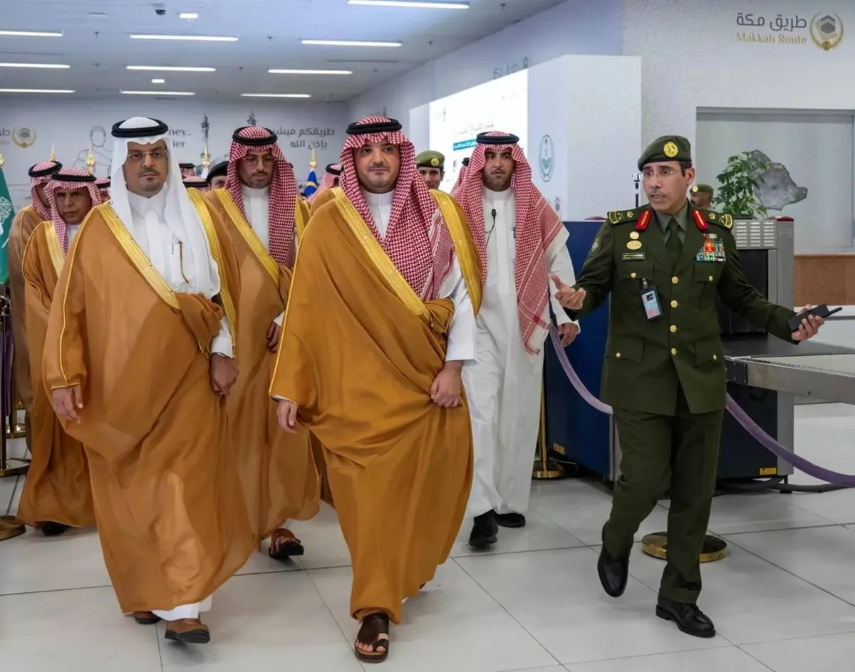 وزير الداخلية السعودي يثمن اهتمام القيادة بضيوف الرحمن