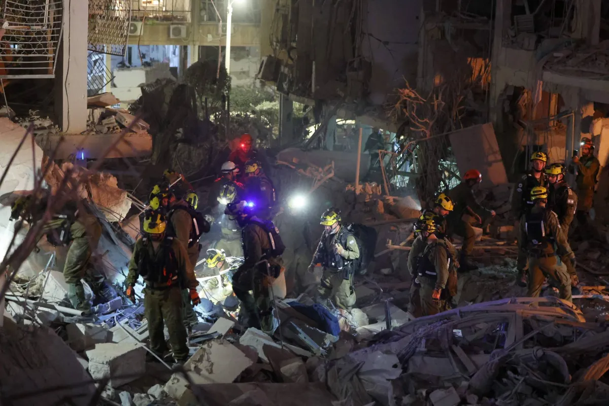8 قتلى وأكثر من 130 جريحا جراء الهجمات الصاروخية الإيرانية على إسرائيل020 8 قتلى وأكثر من 130 جريحا جراء الهجمات الصاروخية الإيرانية على إسرائيل