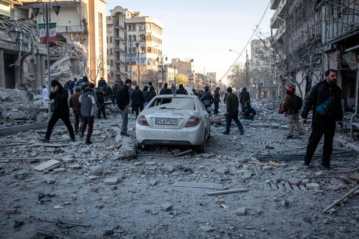 غارات إسرائيلية تستهدف مواقع صواريخ ومقرات أمنية في إيران