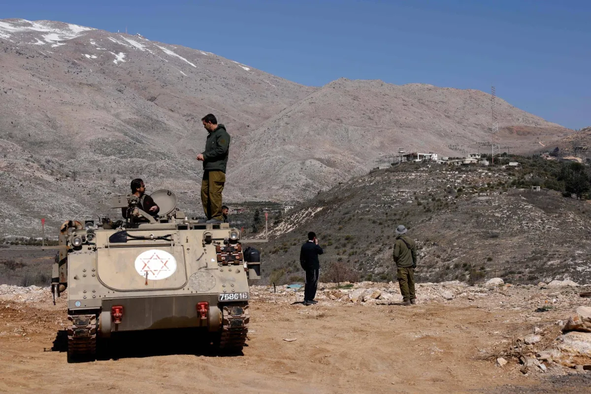 الجيش الإسرائيلي يتوغل داخل بلدة الرفيد في ريف القنيطرة بالجنوب السوري