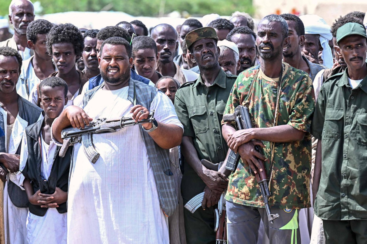 الأورطة الشرقية.. استراتيجية تسليح القبائل و إطالة أمد الحرب في السودان