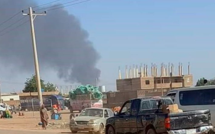 غارات مسيرة تهاجم5 مدن سودانية .. والدفاع الجوي يتصدى 020 غارات مسيرة تهاجم5 مدن سودانية .. والدفاع الجوي يتصدى