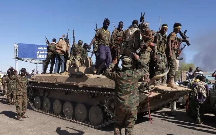 الجيش السوداني يقهر المسيرات ويتقدم في هذه المحاور.. تفاصيل 020 الجيش السوداني يقهر المسيرات ويتقدم في هذه المحاور.. تفاصيل