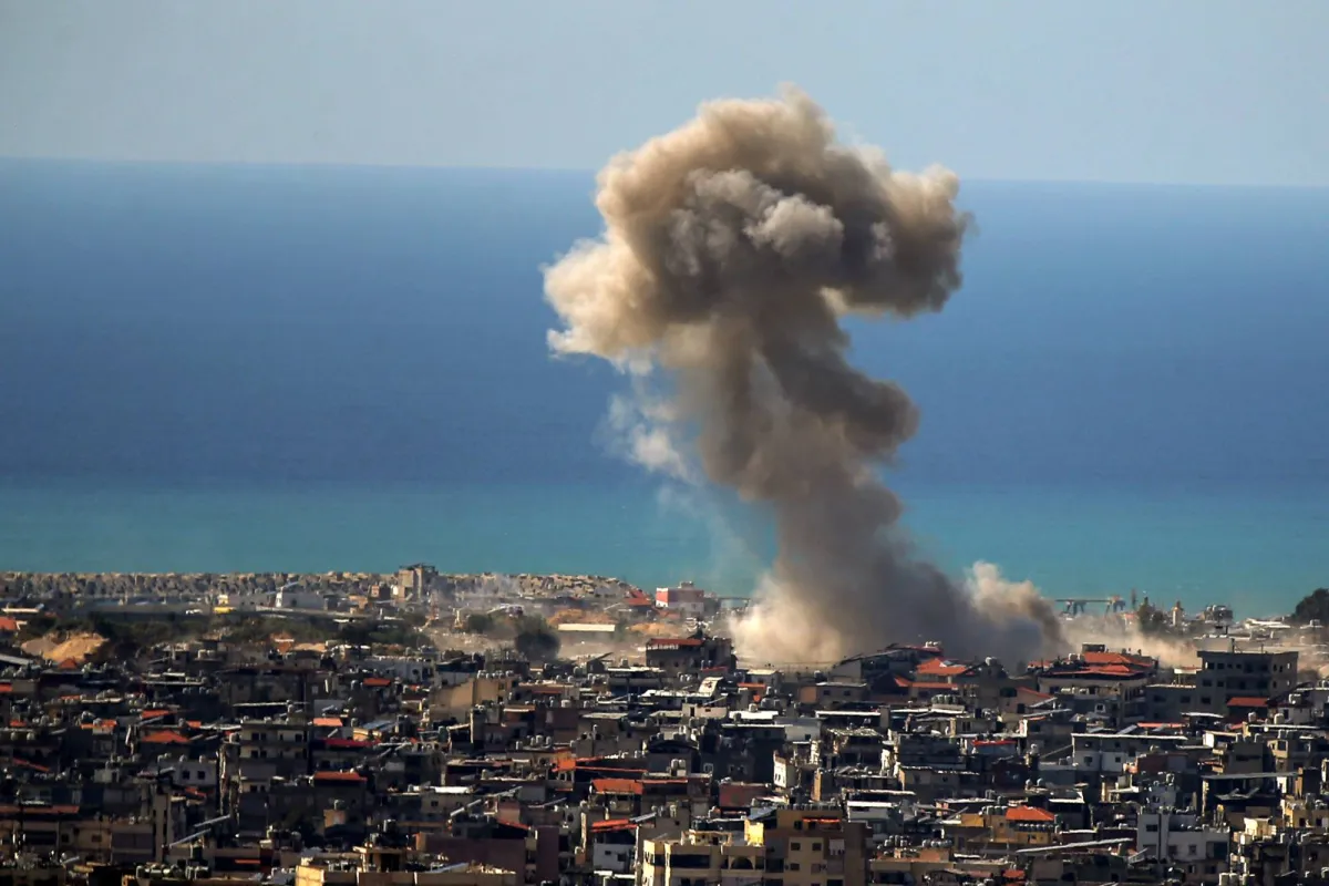 6 قتلى على الأقل وإصابة 24 في الغارات الإسرائيلية على وسط بيروت