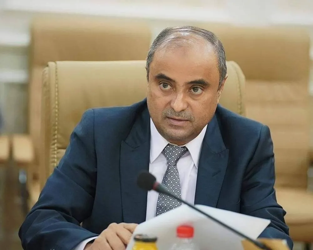 القيادة اليمني يعين سالم صالح بن بريك رئيسا جديدا لمجلس الوزراء020 القيادة اليمني يعين سالم صالح بن بريك رئيسا جديدا لمجلس الوزراء