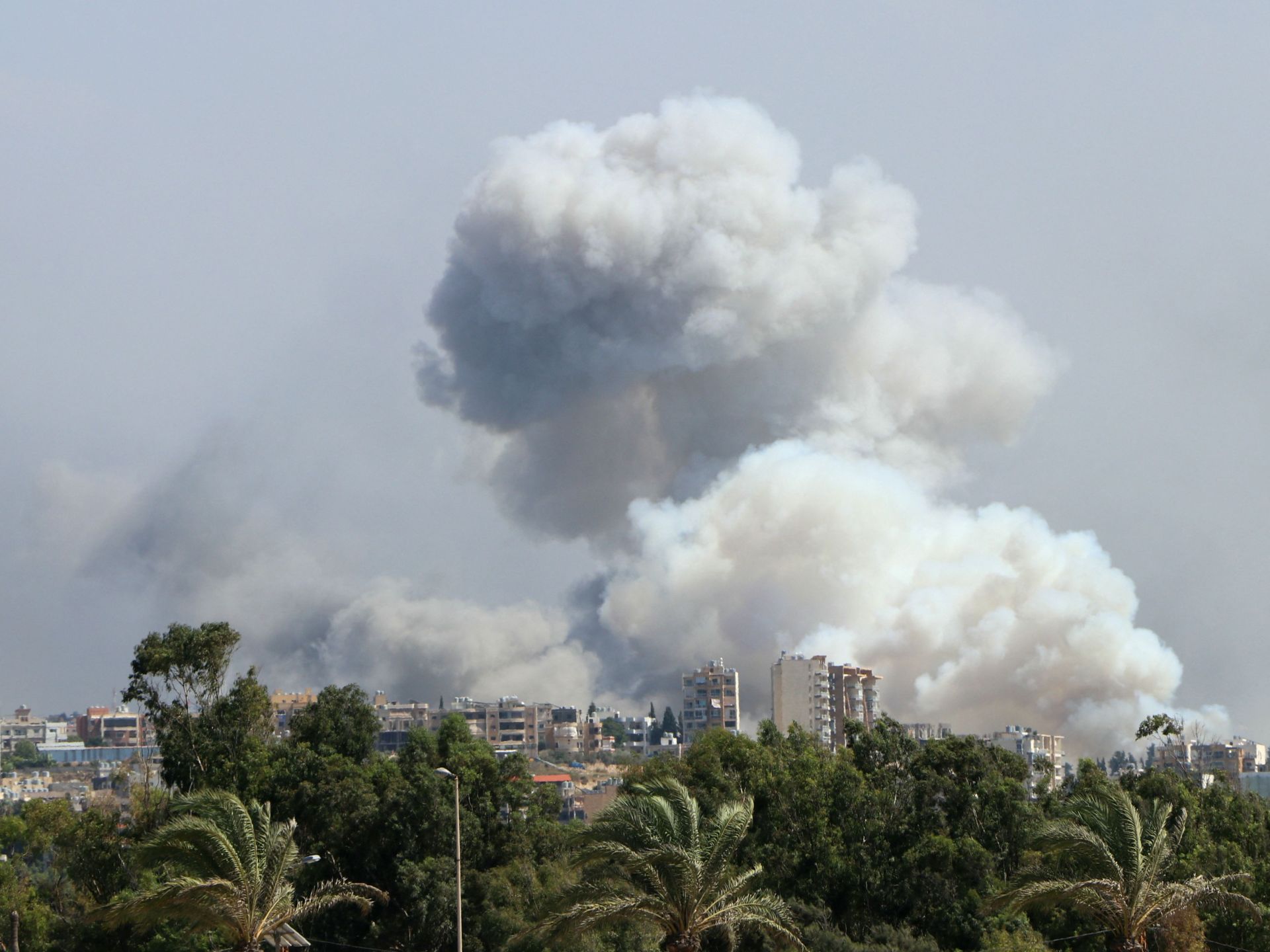 182 قتيلا و727 جريحا في لبنان بأعنف قصف إسرائيلي منذ 8 أكتوبر