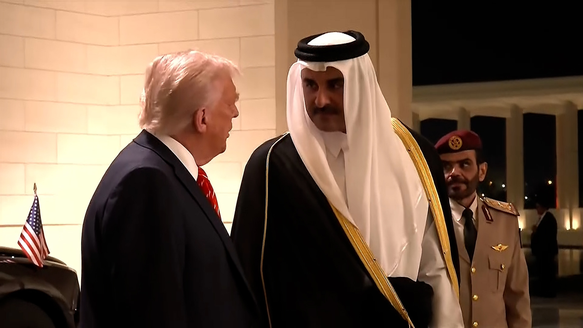 استقبال حافل.. أمير قطر يقيم عشاء دولة لترامب في قصر لوسيل020 استقبال حافل.. أمير قطر يقيم عشاء دولة لترامب في قصر لوسيل