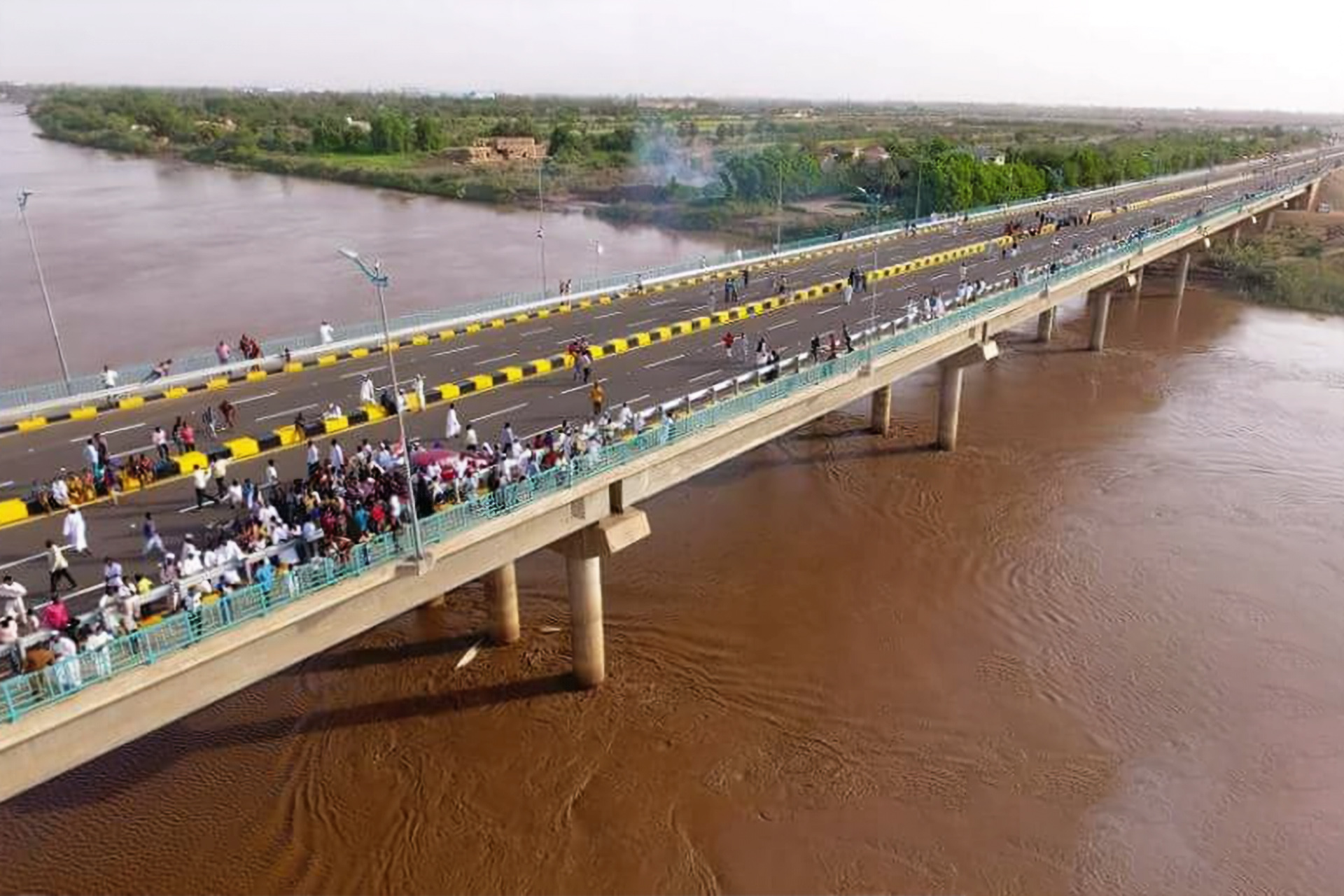 الجيش السوداني يعلن السيطرة على جسرين بالعاصمة بالخرطوم