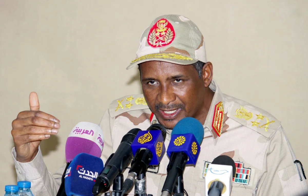 السودان يرحب بالعقوبات ضد حميدتي ويطالب بموقف دولي موحد