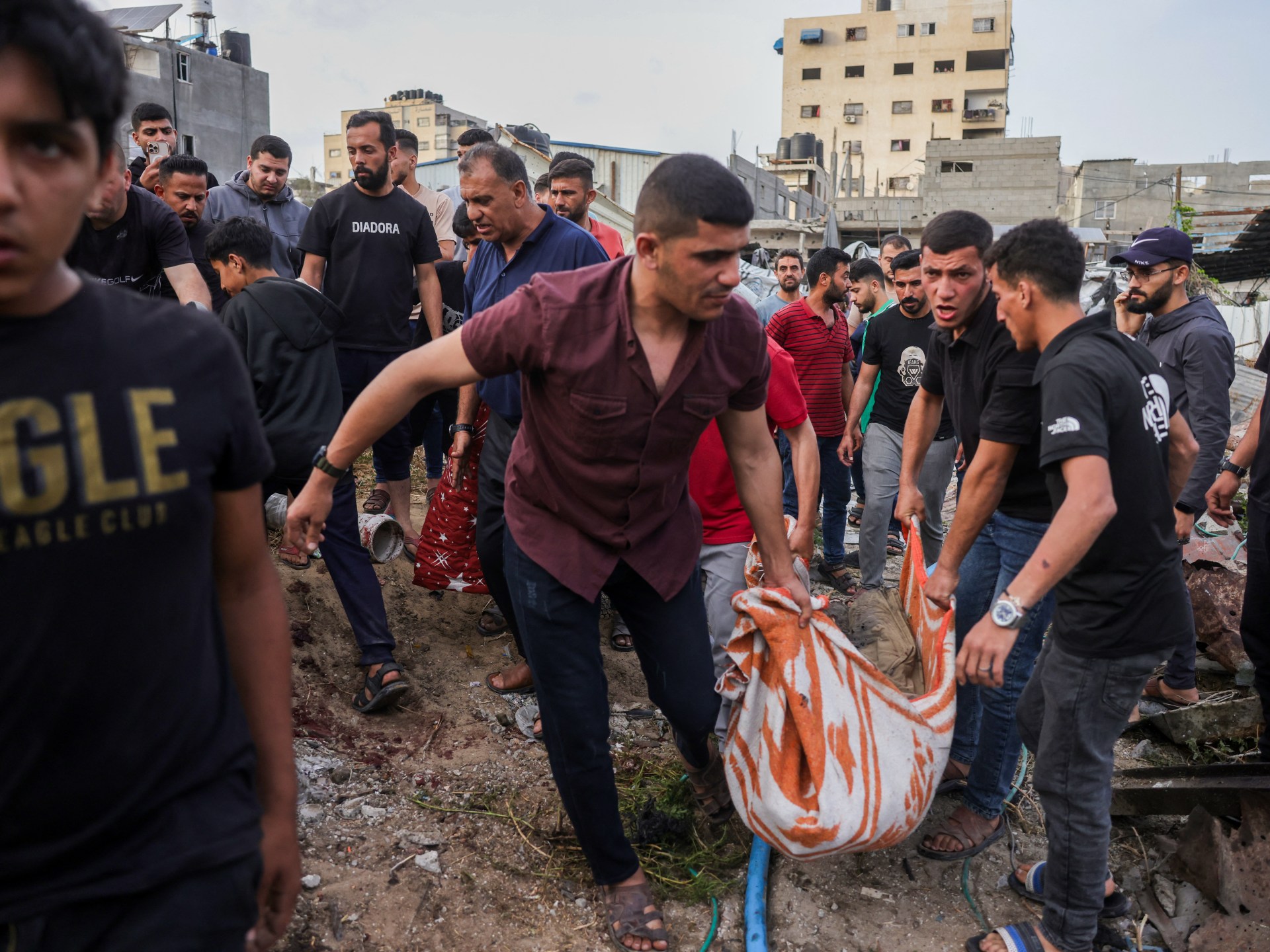 الاحتلال يبدأ عملية عربات جدعون بغزة ويهاجم المستشفى الإندونيسي020 الاحتلال يبدأ عملية عربات جدعون بغزة ويهاجم المستشفى الإندونيسي